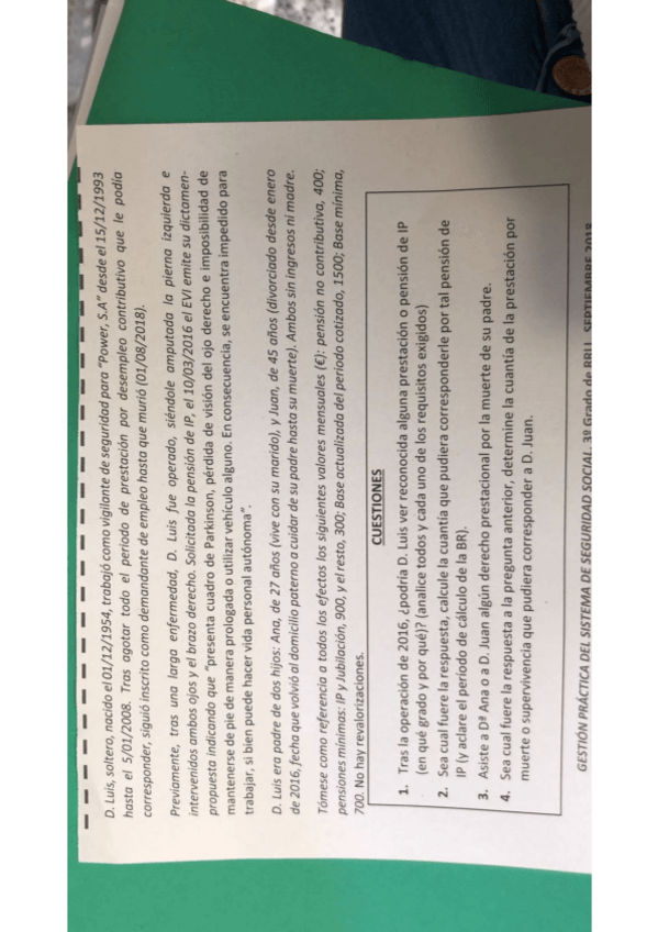 Miniatura del documento EXAMEN SEPTIEMBRE 2018.pdf