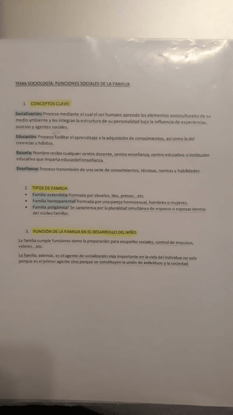 Miniatura del documento 7-FUNCIONES-SOCIALES-DE-LA-FAMILIA.jpg