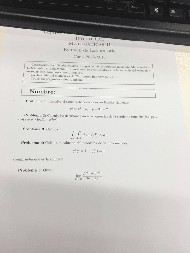 Miniatura del documento Examen mates 2 lab (2017-2018).JPG