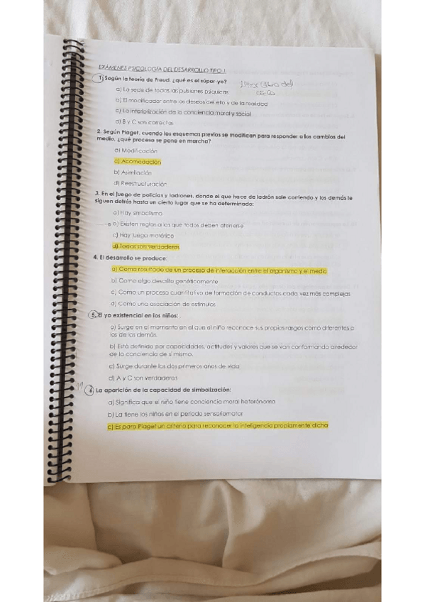 Miniatura del documento examenes psicologia.pdf