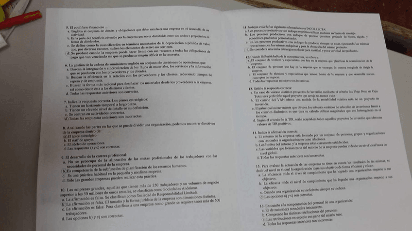 Miniatura del documento wuolah-free-received10154732230023017-2.jpeg