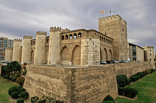 Miniatura del documento Palacio-de-la-Aljaferia.jpg