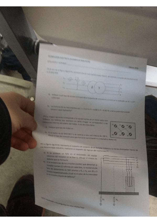Miniatura del documento examen-final-enero-2016.pdf