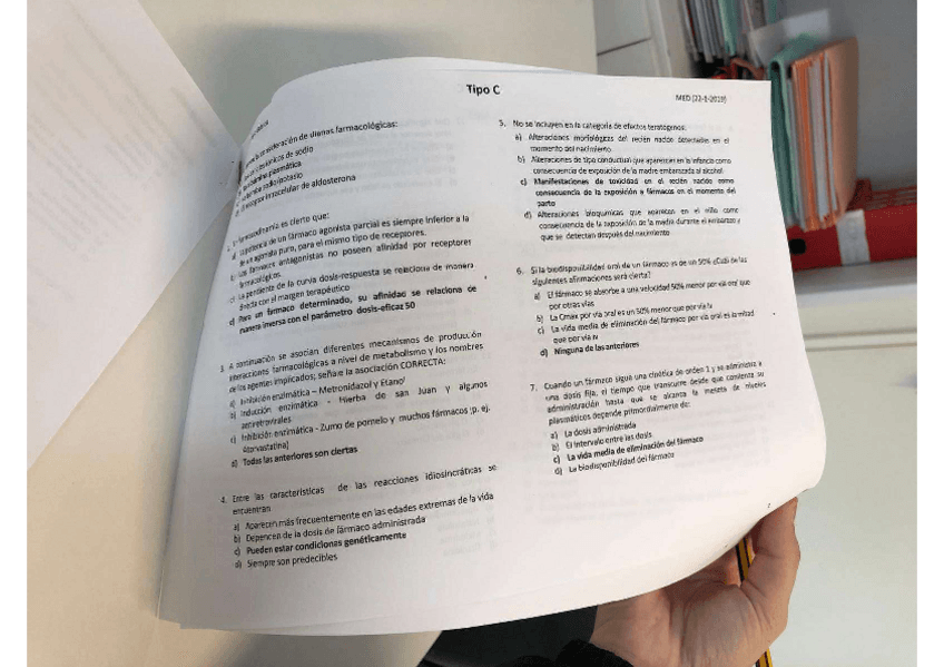 Miniatura del documento EXAMEN-FINAL-ENERO-2019.pdf