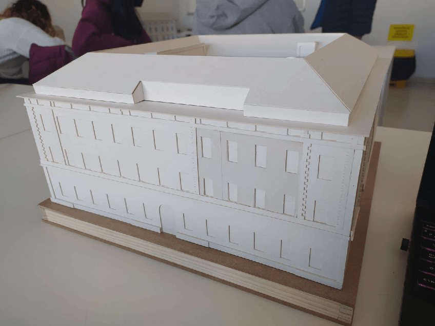 Miniatura del documento fotos-maqueta-aduana.pdf