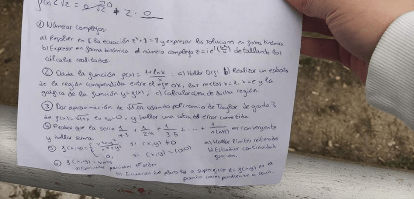 Miniatura del documento Examen-Febrero-2022-Matematicas-I.jpg