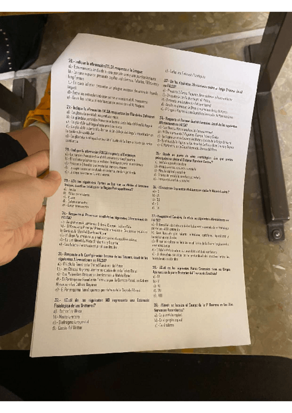 Miniatura del documento Examen-Anatomia-COMPLETO.pdf