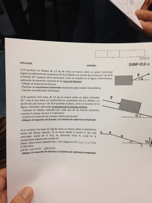 Miniatura del documento Examen dinamica del punto.jpg