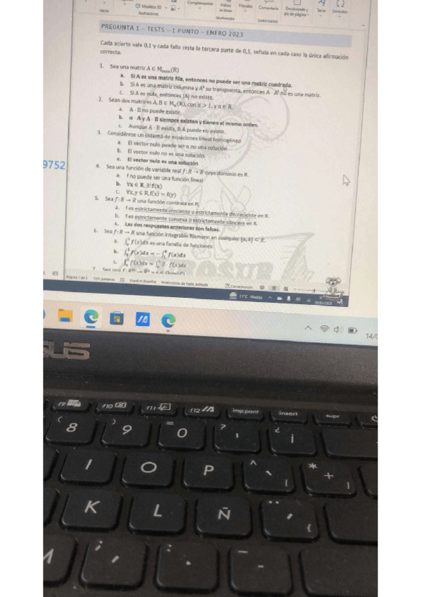 Miniatura del documento Examen-Mates-I-Teoria-22-23.pdf