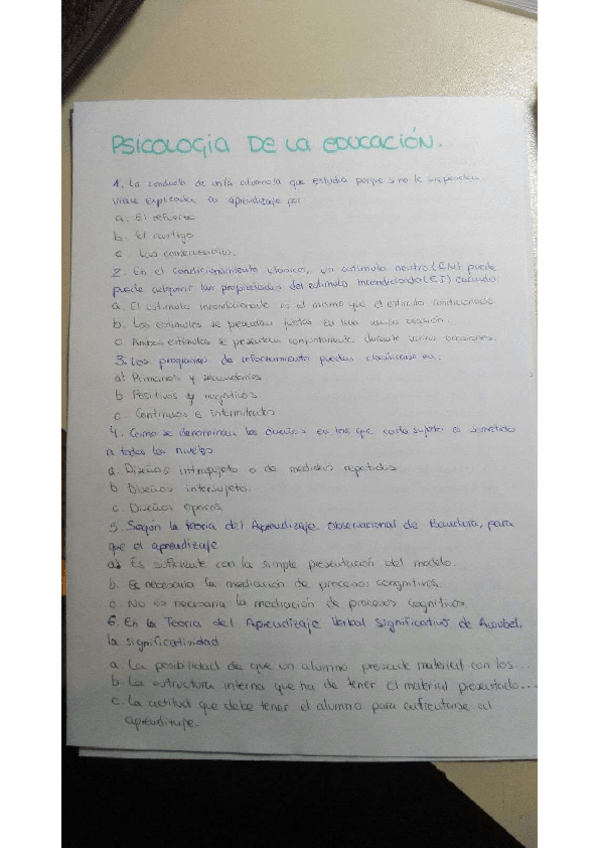 Miniatura del documento preguntas-de-examen-1.pdf