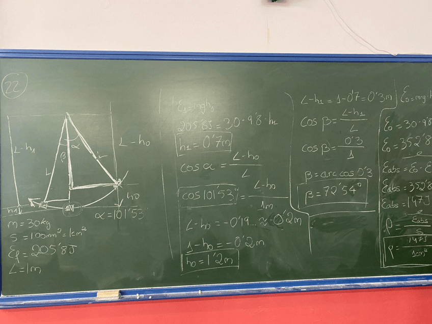 Miniatura del documento tech-2trim-charpy-ejercicio-hecho-en-la-pizarra.pdf