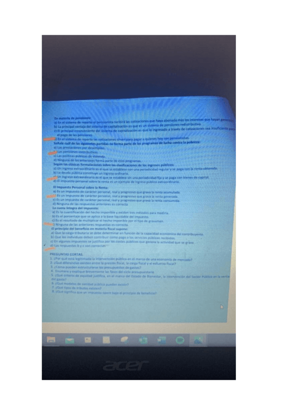 Miniatura del documento Examenes-economia.pdf