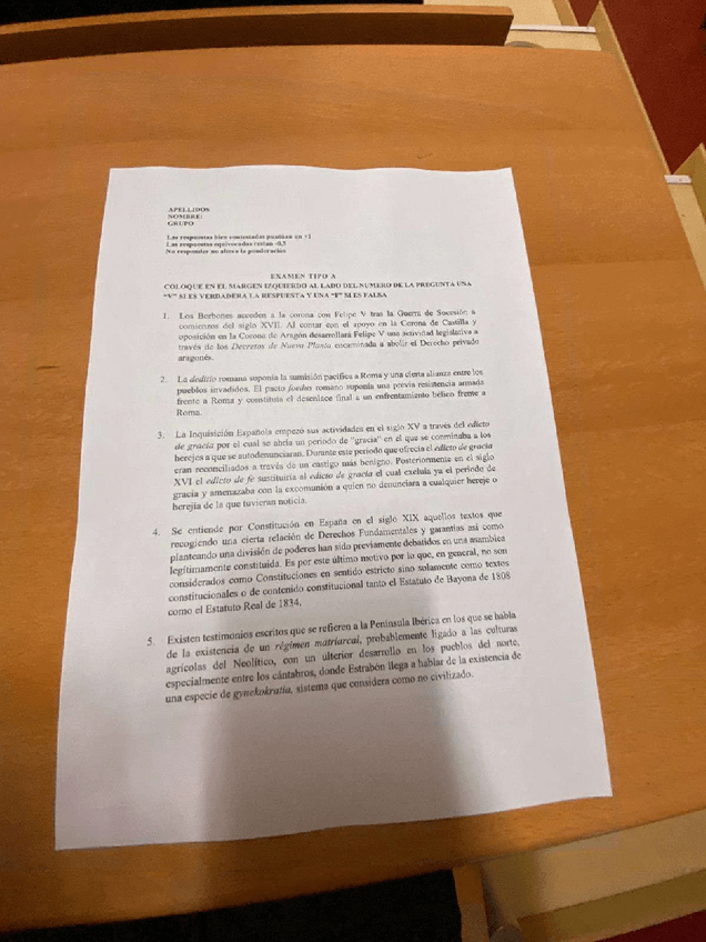 Miniatura del documento EXAMEN HISTORIA DE LAS INSTITUCIONES ENERO 3.pdf