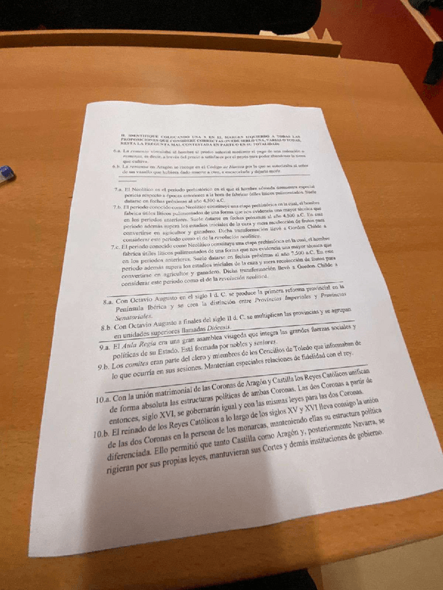 Miniatura del documento EXAMEN HISTORIA DE LAS INSTITUCIONES ENERO 2.pdf