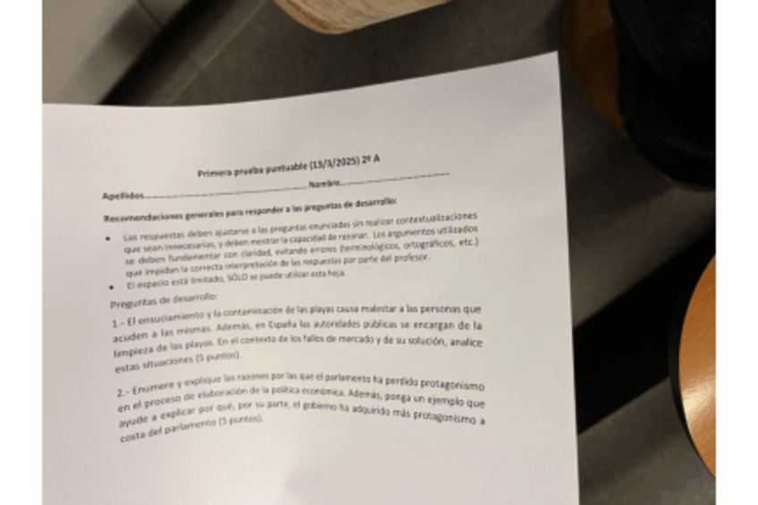 Miniatura del documento primera-prueba-puntuable-politica-economica.pdf