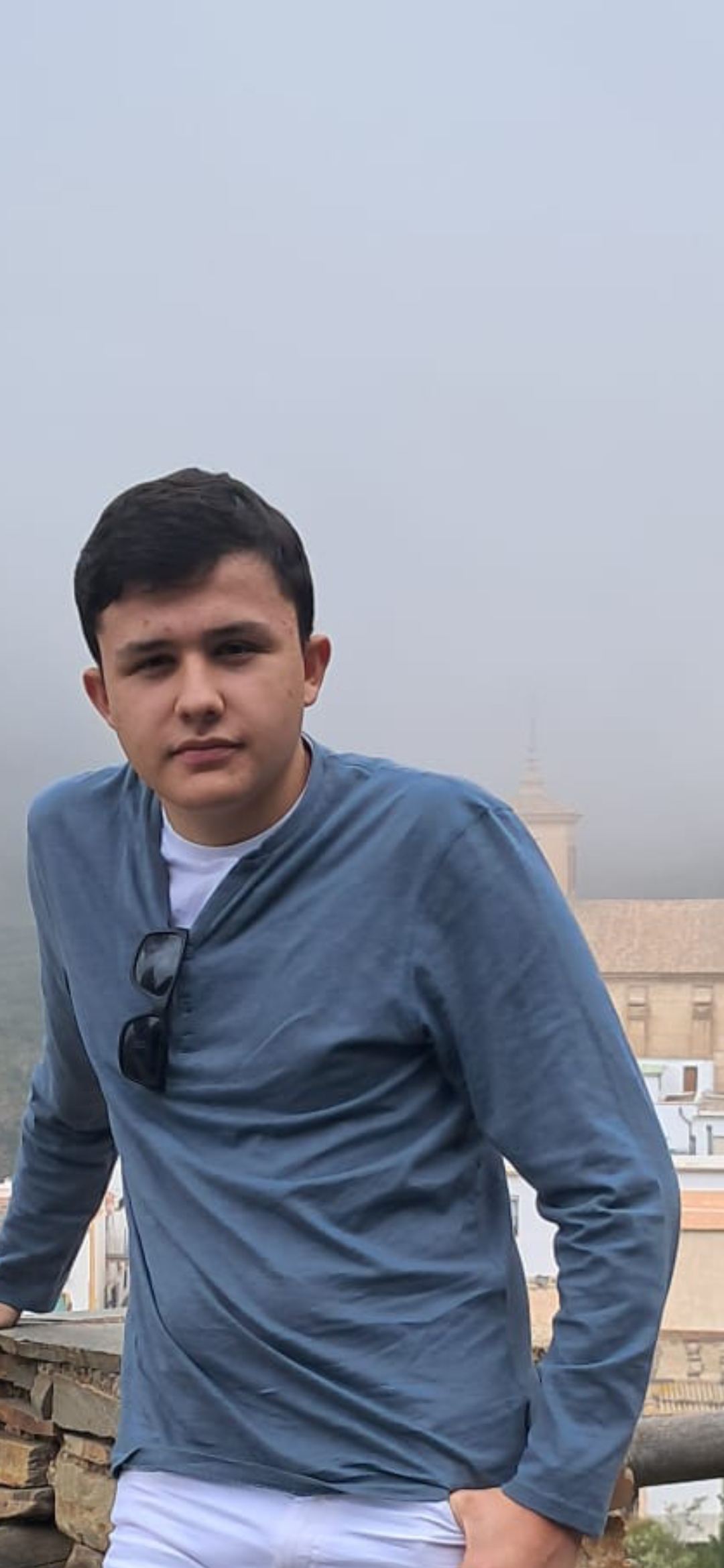 carlossanchezz_